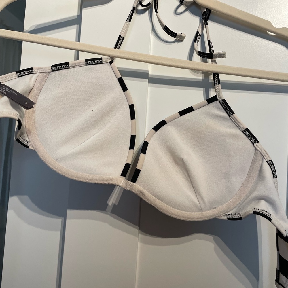 Bikini Top - Picture 7 of 10